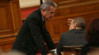 БСП и ДПС седнаха на масата на преговорите за вот