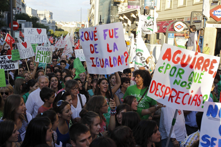 Кризата в Испания помпа родната безработица 