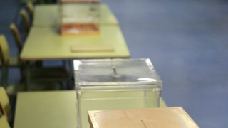 38 35 е избирателната активност на евроизборите в Испания Данните са към