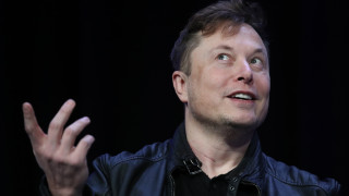 Мъск: Вече може да си купите Tesla с биткойн