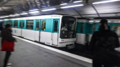 Прокурори разследват метрото в Париж заради замърсяване на въздуха