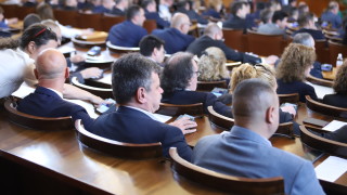 На председателски съвет в Народното събрание представителите на всички парламентарни