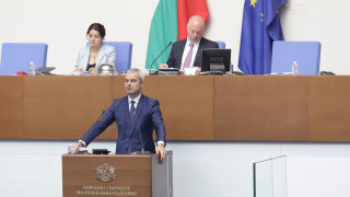 Костадинов: Терористите са в правителството