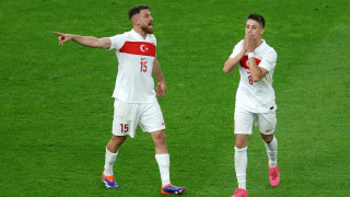 Халфът на Борусия Дортмунд Салих Йозджан може да напусне клуба