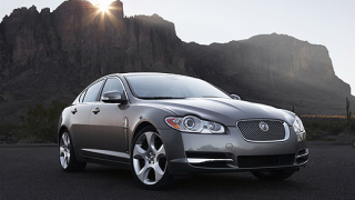 Jaguar XF - „Най-добър автомобил за висшия мениджмънт”