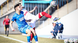 Треньорът на Левски Станимир Стоилов ще пусне като титуляр младока