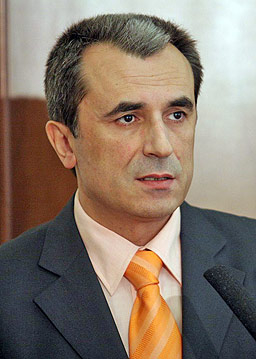 600 млн. лв. излишък натрупан за 4 месеца