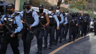 Бившият президент на Хондурас Хуан Орландо Ернандес бе арестуван по
