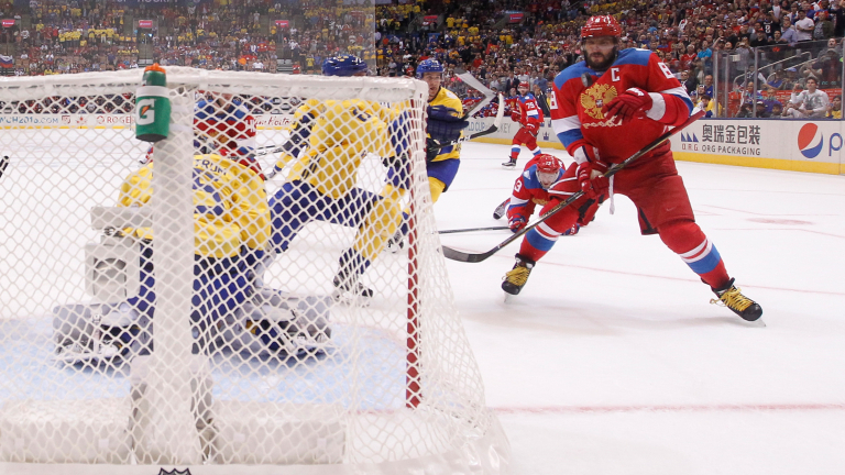 Русия започна със загуба на Световната купа по хокей