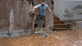 Откриха 20-а жертва на наводненията в Атина