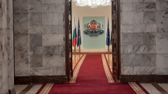 Радев: Съставът на кабинета си е отговорност на премиера Габриел