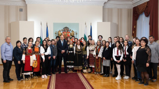 Родолюбието на младите българи гради достойното бъдеще на нашия народ