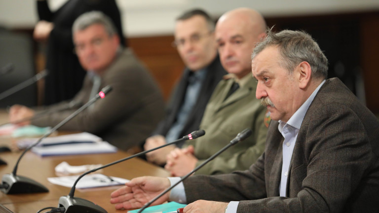 Без маски на открито, по-евтино парно, баловете – наесен...