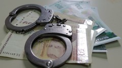 Арестуваха 49-годишен мъж след опит за подкуп на полицаи в Димитровград