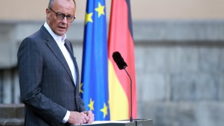 Мерц: Европа "не е във война, но вече не е и в мир" с Русия