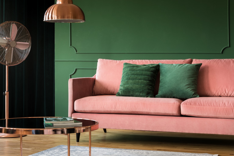 Между мебелите и стените трябва да има отстояние