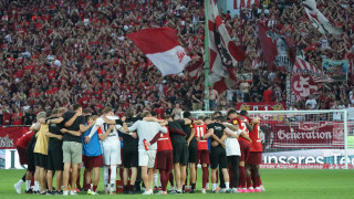 Кайзерслаутерн си осигури място в следващия кръг на турнира за