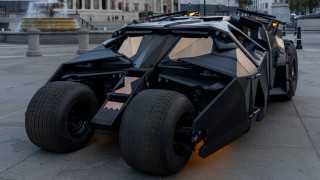 Бразилската футболна звезда Неймар е купил за около 1 3 милиона