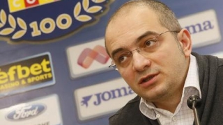 Васил Колев: В днешния Левски максимумът е да вземеш главата на треньора