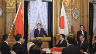 Япония и Китай откриват гореща линия по военни проблеми