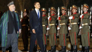 Обама на изненадваща визита в Афганистан