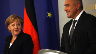 Дали Меркел обича Борисов - няма значение за Шенген 
