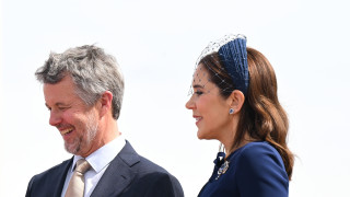 Като на филм - крал Фредерик със спомени за първата среща с кралица Мери 