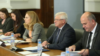 И синдикати, и работодатели пак не одобриха медицинската експертиза
