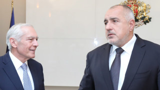 Ген. Уесли Кларк обсъжда с Борисов борбата с контрабандата