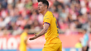 Нападателят на Барселона Роберт Левандовски разясни ситуацията с пропадналия му