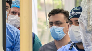 Водещи хирурзи спасиха от ампутация крайници на 7 пациенти в "Пирогов" за 2 дни