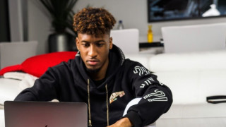 Не е тайна че футболистите обичат да се возят в