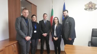 Зам министърът на младежта и спорта Николай Павлов проведе работна среща