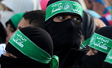 "Хамас" обвини палестински власти за унизителни масови арести 