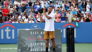 Австралийският тенисист Ник Кирьос влезе в новините със спортен успех