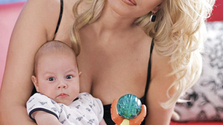 Емилия влиза в хазартния бизнес