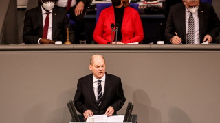 Германският канцлер Олаф Шолц предупреди че Русия ще плати висока