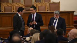 ПП скочи срещу чистката в Българската банка за развитие ББР