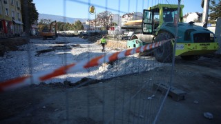 ДНСК и МРРБ спряха временно реконструкцията на ул Опълченска в