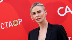 Чарлийз Терон на 50