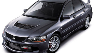 Mitsubishi стартира продажбите на две нови MR-предложения