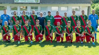 Отборът на футболистите без професионални договори ще изиграе две контролни