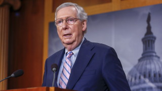 Тръмп обяви война на Макконъл