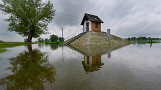 Варшава отново заплашена от наводнение