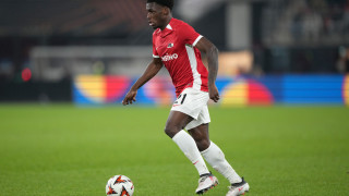 Ернест Поку подписа с Байер Леверкузен