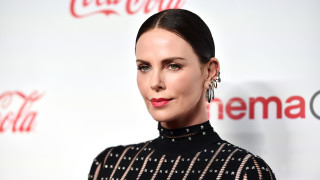 Чарлийз Терон продължава да ни изненадва с прекалената си откровеност