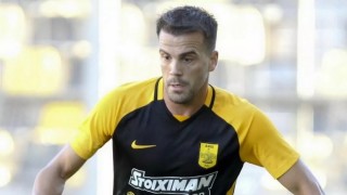 31 годишният гръцки футболист Никос Цуманис е бил открит мъртъв Това