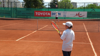 DEVIN детски тенис стартира от София