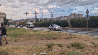 Трима души са пострадали при сбиване в ромска махала в