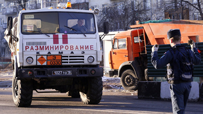 Намериха мини и детонатори в товарен вагон в Москва